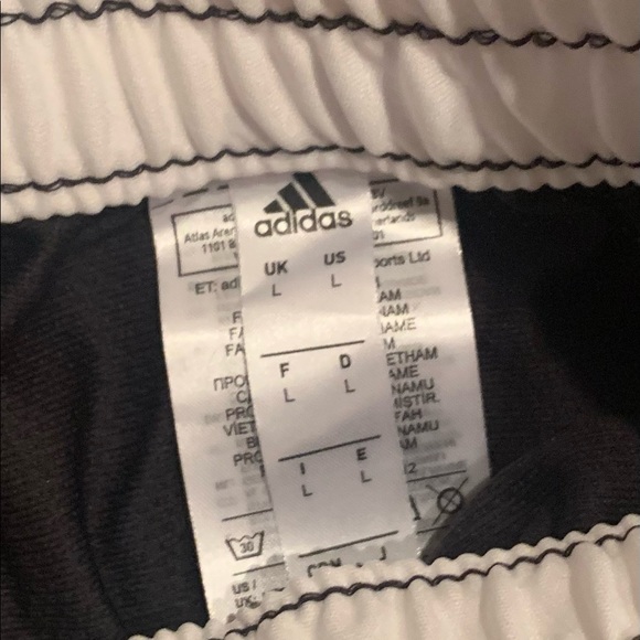 New Men’s Adidas Training Shorts size L. Beautiful and very comfortable. - Picture 6 of 6